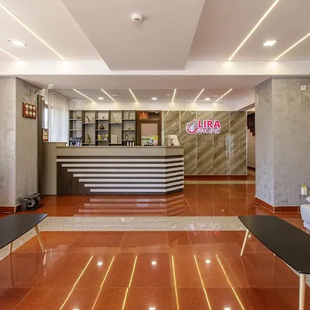Aparthotel Lira Pacific 3*