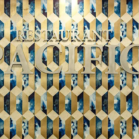 Lira Pacific 3* Konstanca