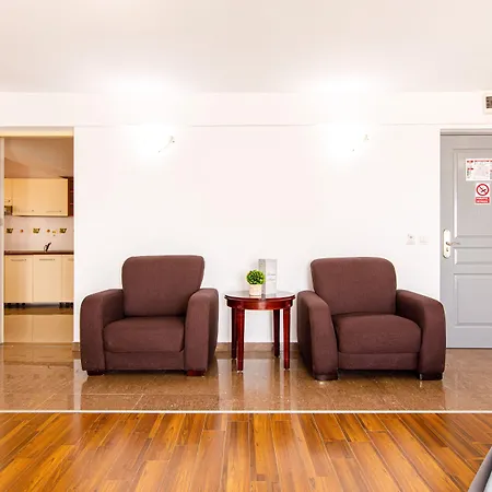 Lira Pacific Konstanca