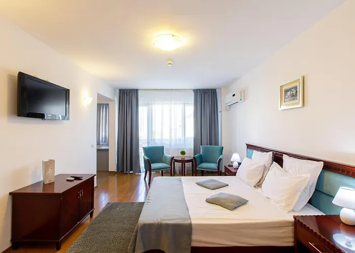 Lira Pacific Constanţa