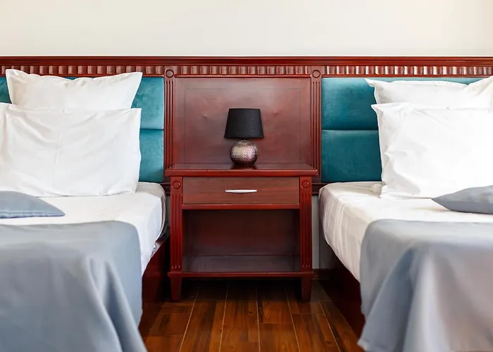 Lira Pacific Constanţa