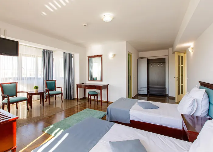 Lira Pacific Hotel de apartamente 3*