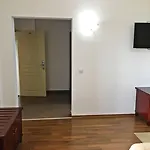 Aparthotel Lira Pacific 3*