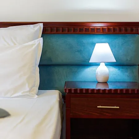 Lira Pacific Apart-hotel 3*