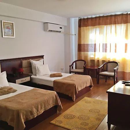 Hotel apartamentowy Lira Pacific