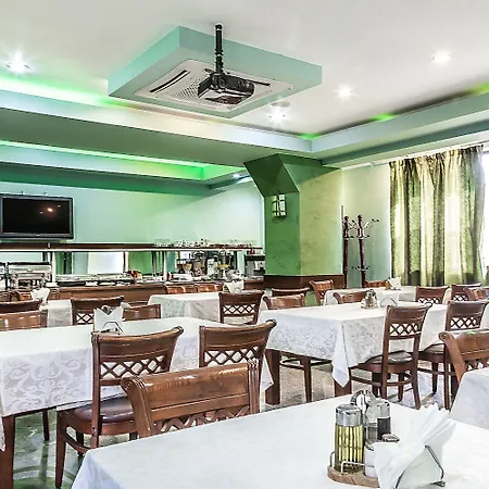 Lira Pacific Hotel apartamentowy