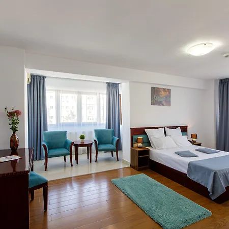 Lira Pacific Constança