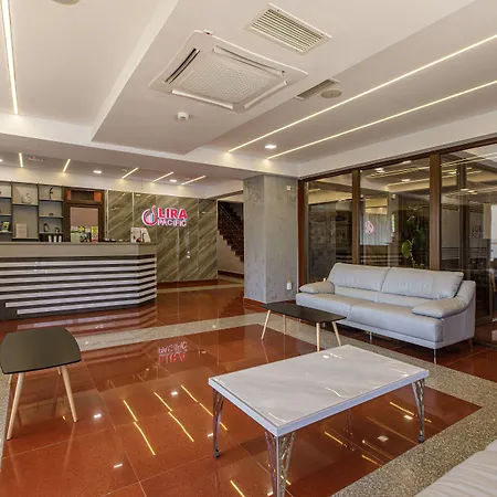 Lira Pacific Hotel apartamentowy
